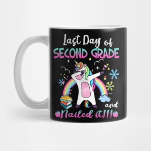 Happy Last Day of 2nd Grade Teacher Student Unicorn Dab T-Shirt Mug